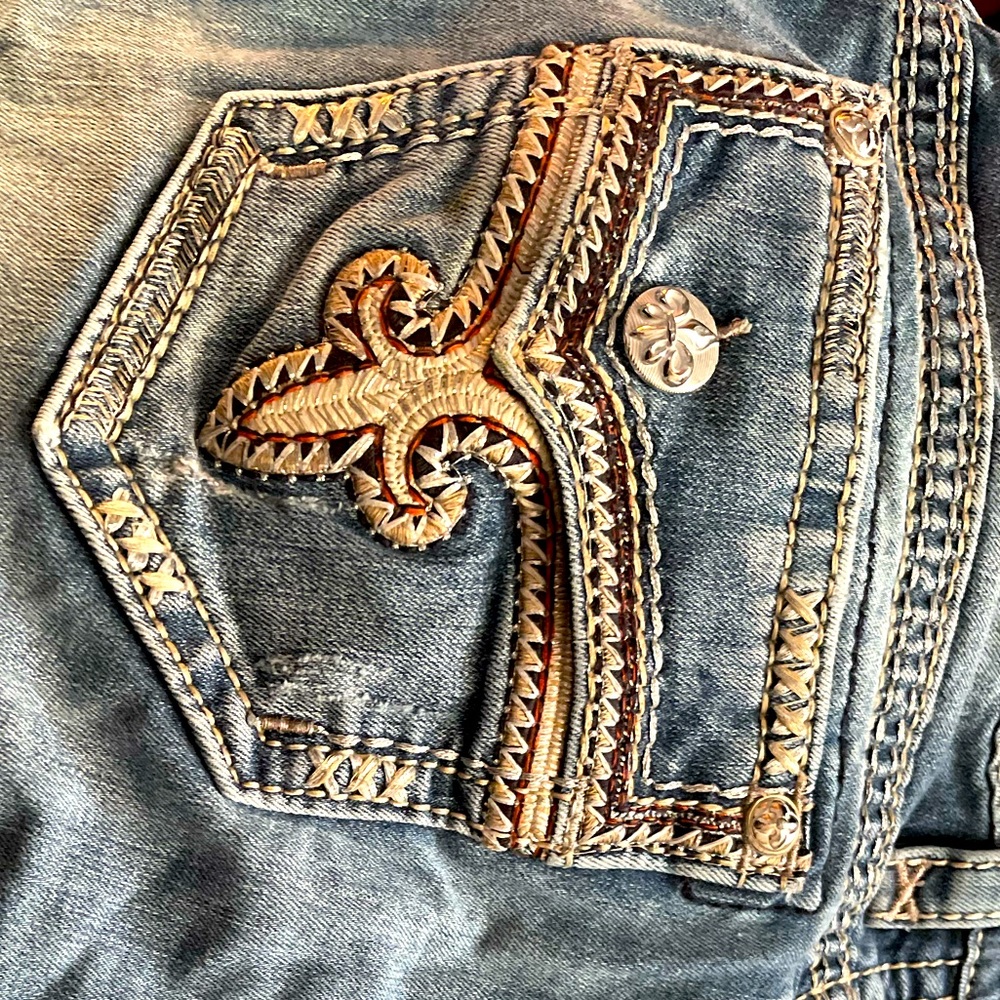 Nearly new. Worn 3x ROCK REVIVALS